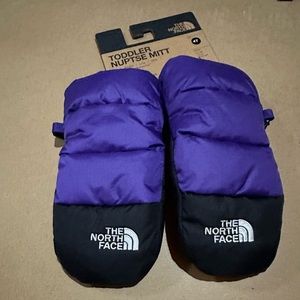 The North Face mittens gloves girl size 4T NWT
